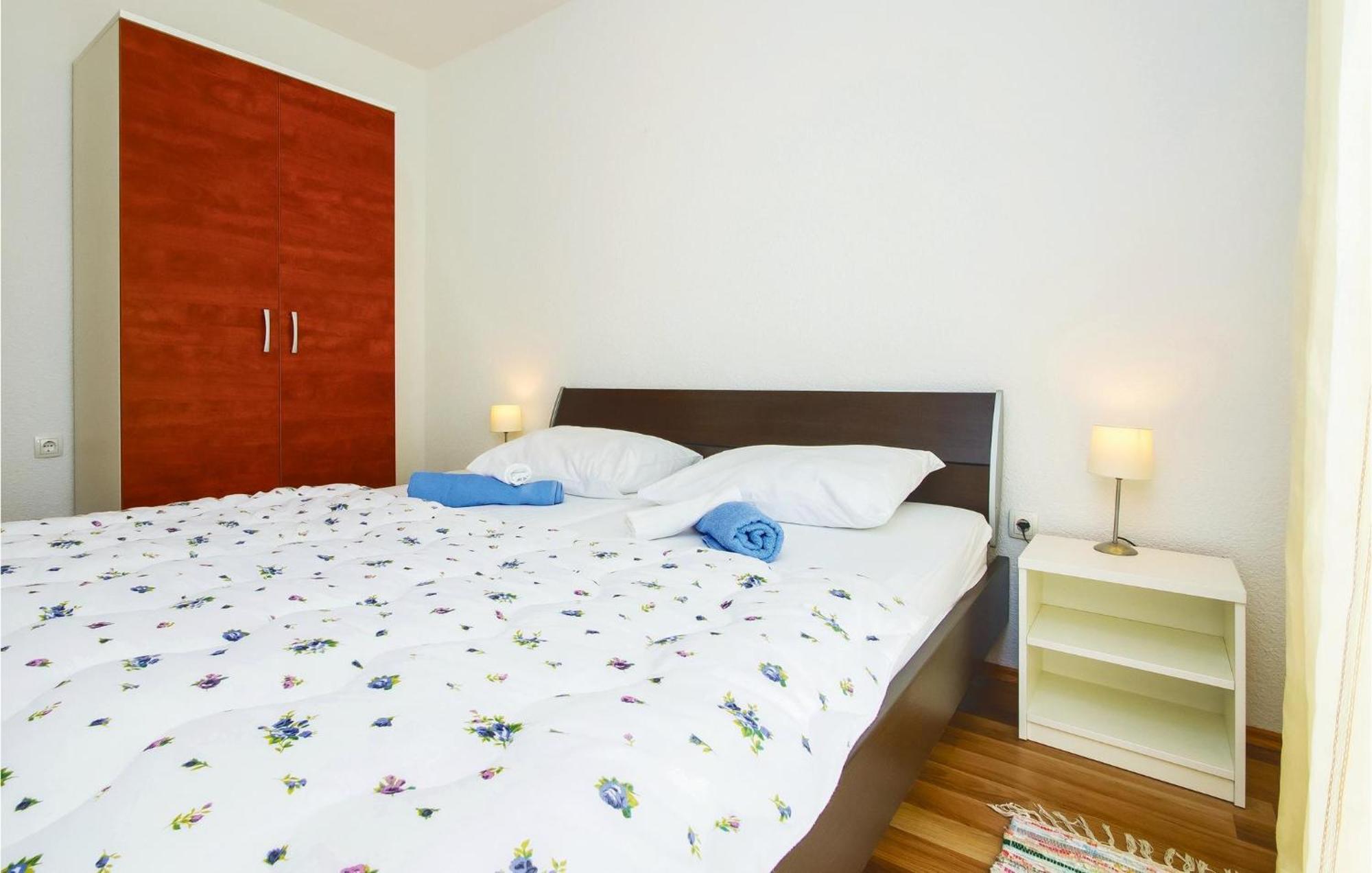 סומפטר Gorgeous Apartment In Mali Rat With Kitchen מראה חיצוני תמונה